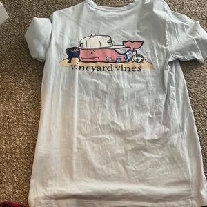 Vineyard vines tee baby blue